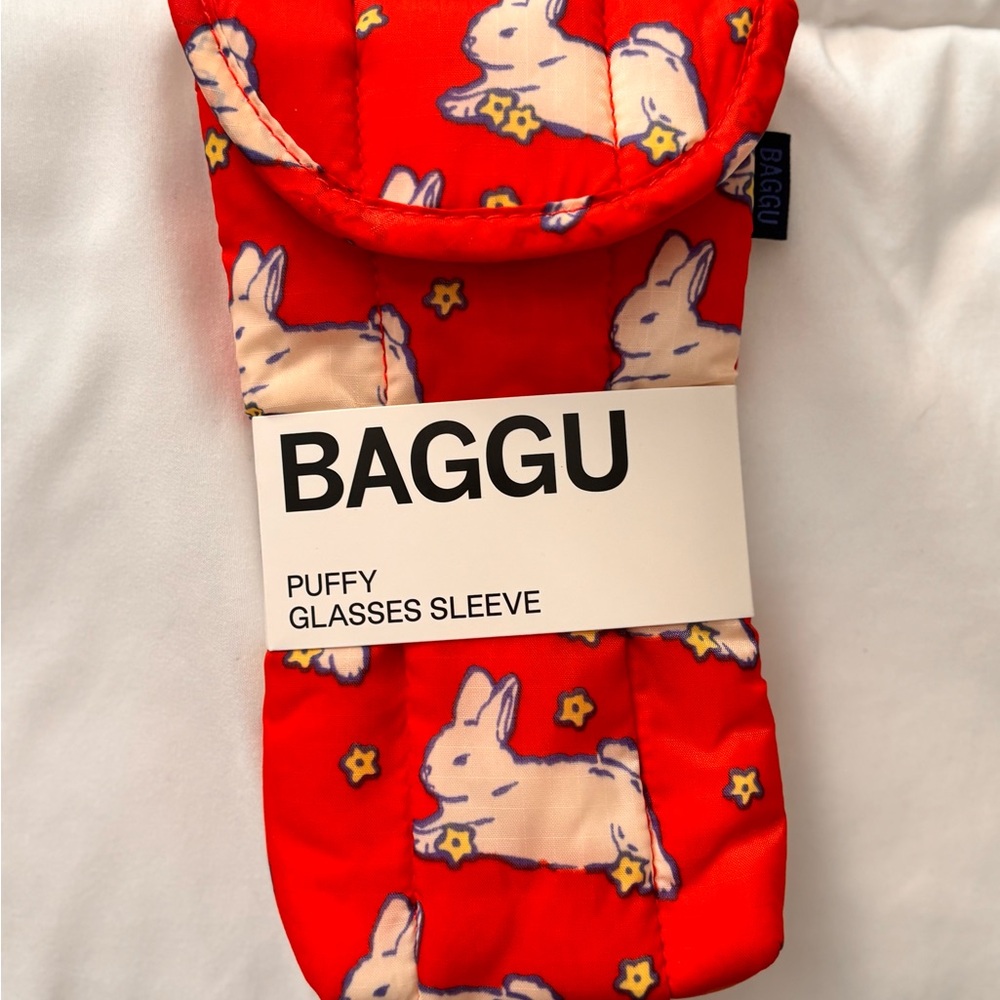 Baggu Bunnies Puffy Glasses Sleeve NWT